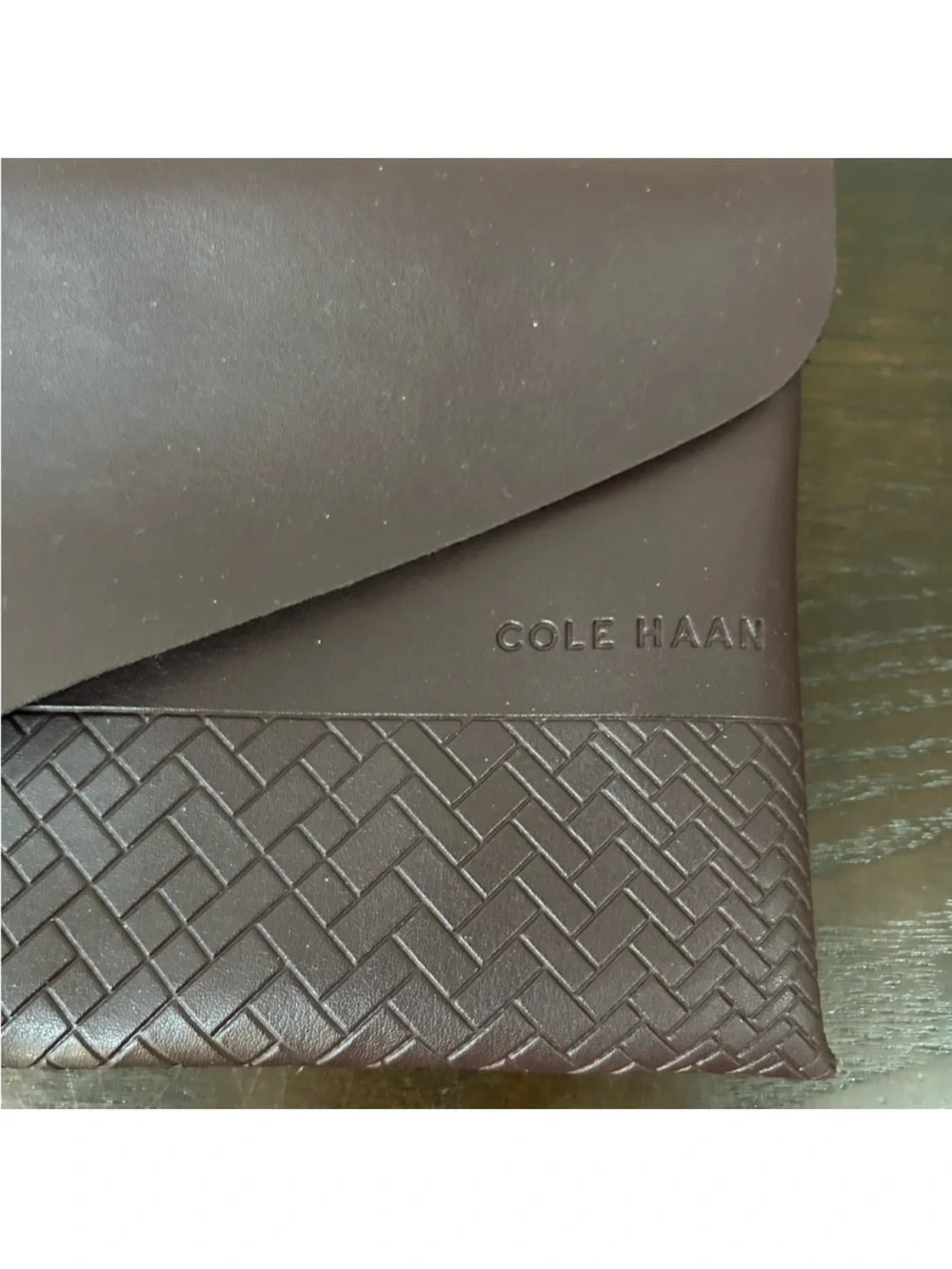 NEW Cole Haan Woven Faux Burgundy Leather Travel Clutch/E-Book Cover gold snap